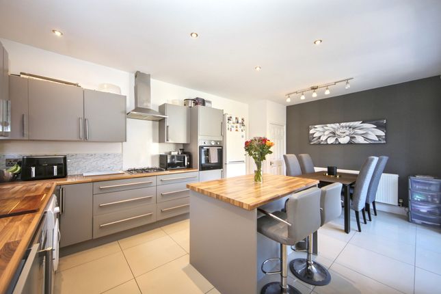 43 Kenyon Road, Wigan photo 3