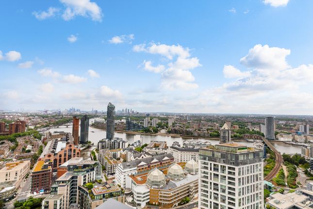 Flat for sale in Kings Tower, Chelsea