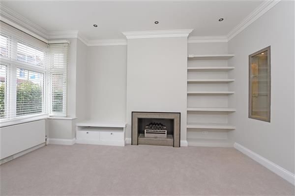 38, Durnsford Avenue, Wimbledon Park photo 2