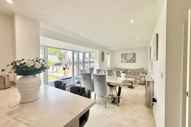 3, Augers Crescent, Bexhill-on-Sea photo 2