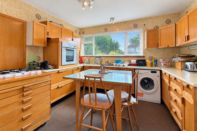 Greenover Close, Brixham photo 3