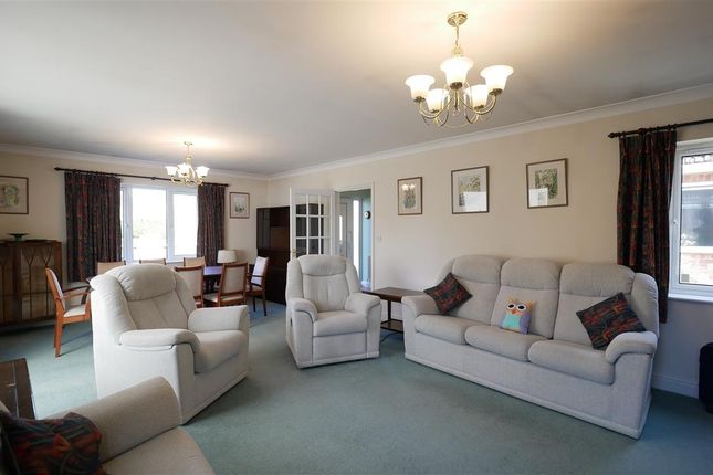 2, Marsh Lane, Hemingford Grey photo 3