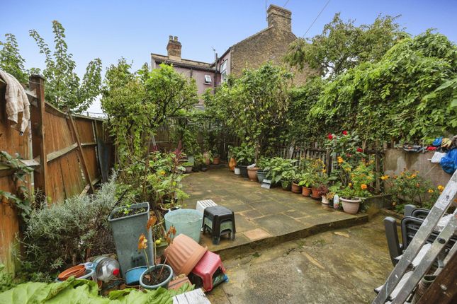 Terraced house for sale in Central Park Road, London