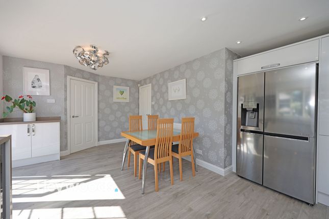 25 Bluebell Drive, Newcastle photo 4