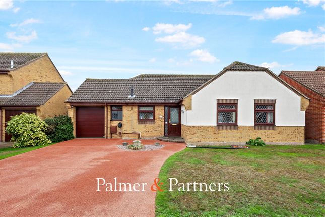 3-bed bungalow on Rokell Way, Frinton-on-Sea, £375,000