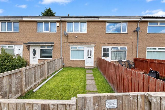 2-bed house on Arnford Close, Bradford, £120,000