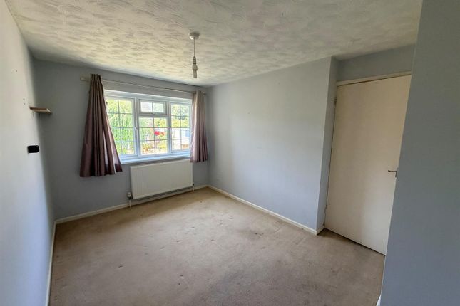 3-bed house on 30, Barnes Close, Dorset, £230,000