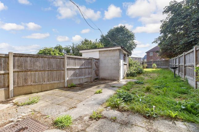 49, Mayers Road, Deal photo 4