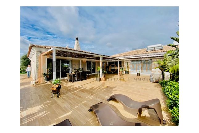 Villa for sale in Algoz E Tunes, Silves, Faro