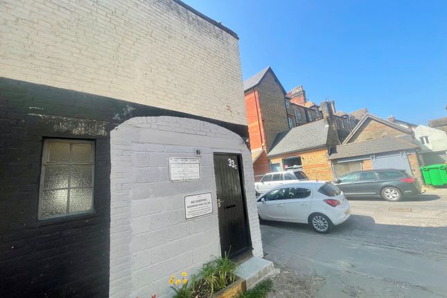 Thumbnail Flat to rent in Station Road, Westgate-On-Sea
