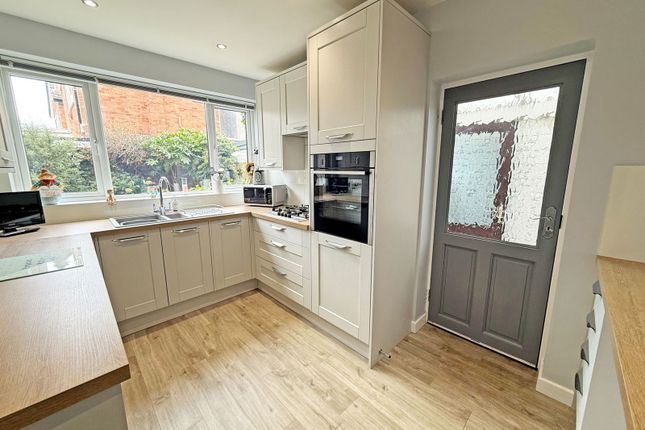 18, Littleshaw Lane, Birmingham photo 3