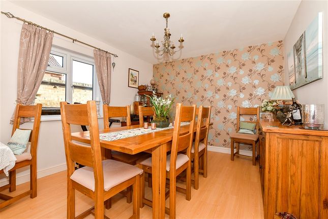 4-bed house on Hartley Road Cranbrook, Tonbridge, £500,000