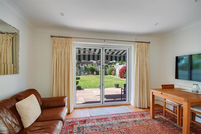 43, Beeches Avenue, Worthing photo 5