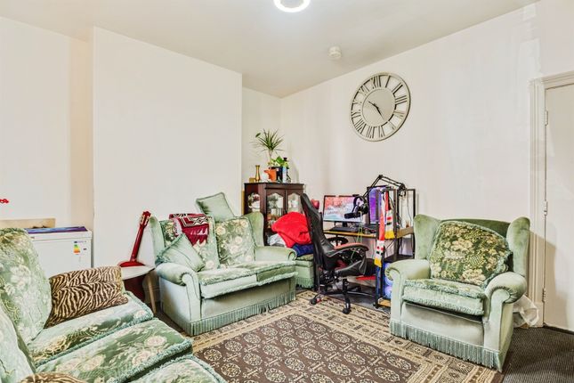 142, Lincoln Street, WAKEFIELD photo 4