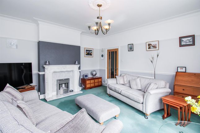 336, Horbury Road, Wakefield photo 2