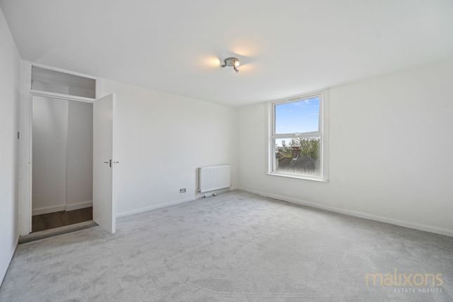 Flat 4, 6 St. Mary's Road, London photo 4