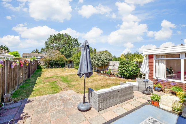 3-bed bungalow on 4, Harbour View Road, Bognor Regis, £350,000
