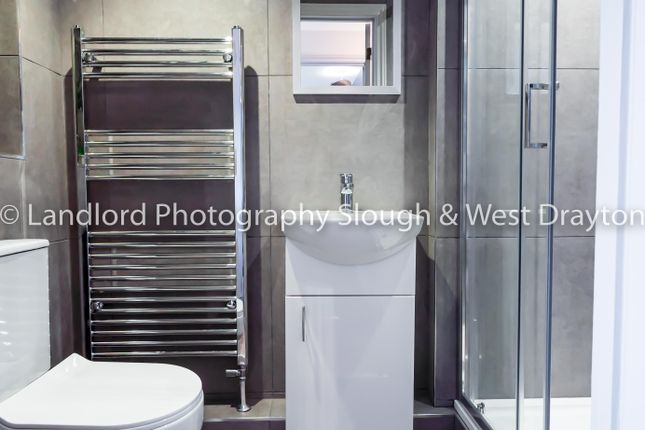 Broomfield, Guildford photo 5