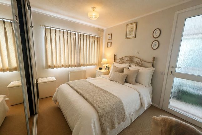 181 Heathlands Park Foxhall Road, Ipswich photo 4