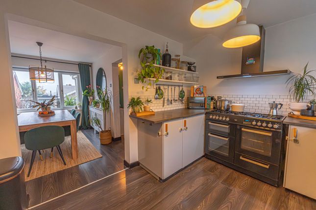 6 Bath Green, Cwmbran photo 3