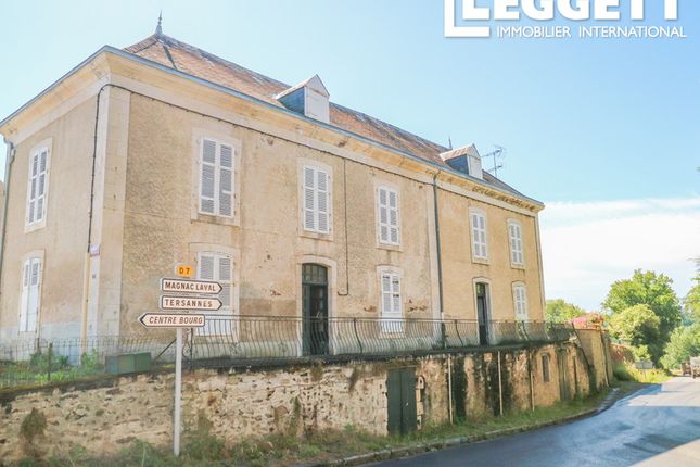 Villa for sale in Lussac-Les-Églises, Haute-Vienne, Nouvelle-Aquitaine
