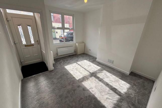 72 Algernon Street, Warrington photo 2