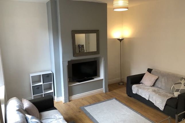77 Whitefield Terrace, Newcastle upon Tyne photo 3