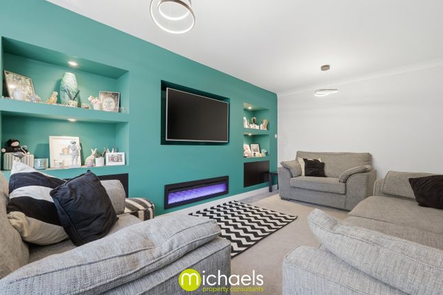 30, Centaury Close, Colchester photo 4