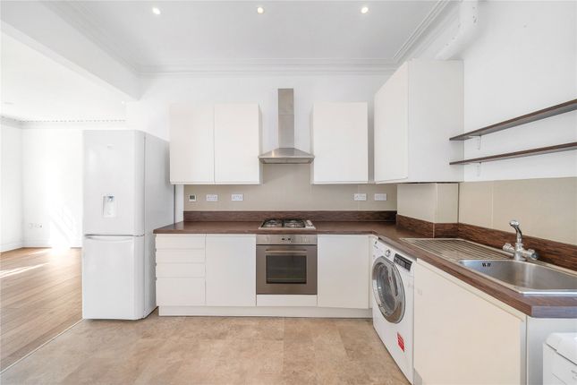 Thumbnail Flat to rent in Half Moon Lane, London