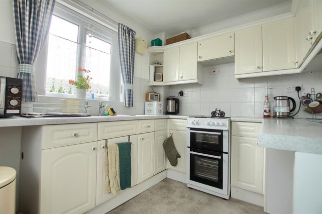 41, Wolsingham Drive, Stockton-On-Tees photo 4