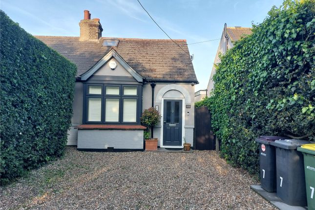 Thumbnail Bungalow for sale in Warners Bridge Chase, Rochford, Essex