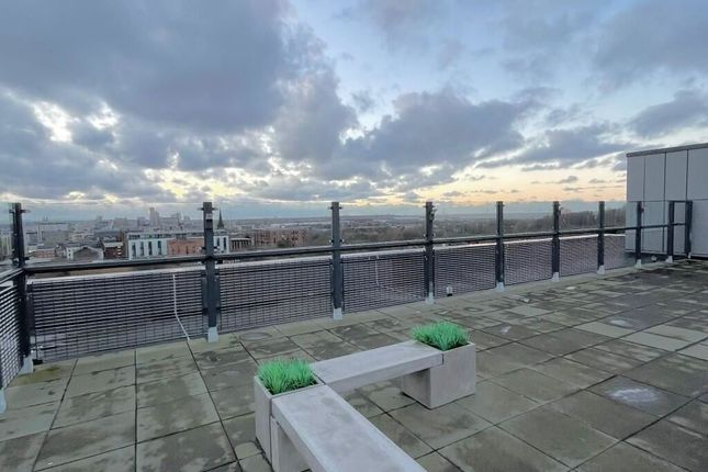 Apartment 302 - 88, Low Hill, Liverpool photo 4