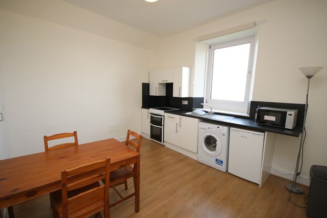 Thumbnail Flat to rent in Great Northern Road, Aberdeen
