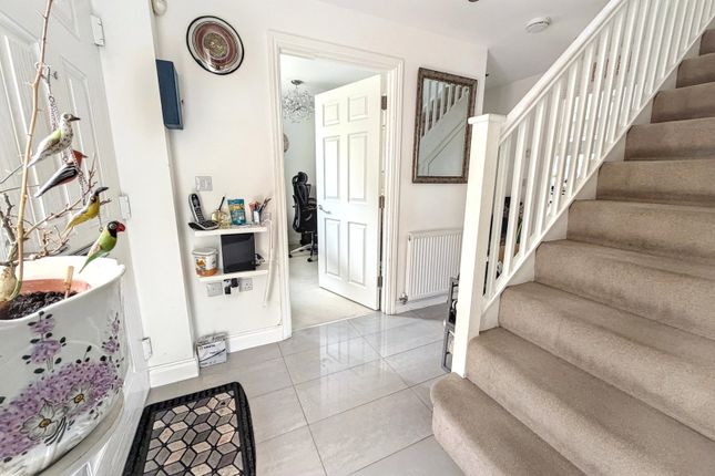 15, Britannia Lane, Ashford photo 3