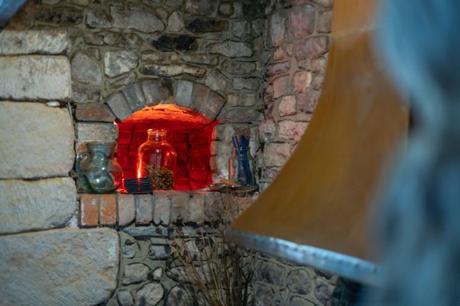 Inglenook Detail