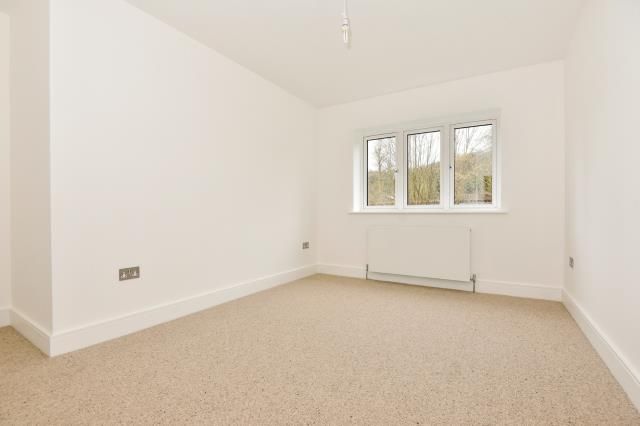 Shanorah,, Millfields, Chesham photo 4