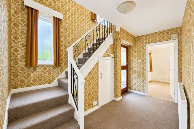 231 Bramhall Moor Lane, Stockport photo 2
