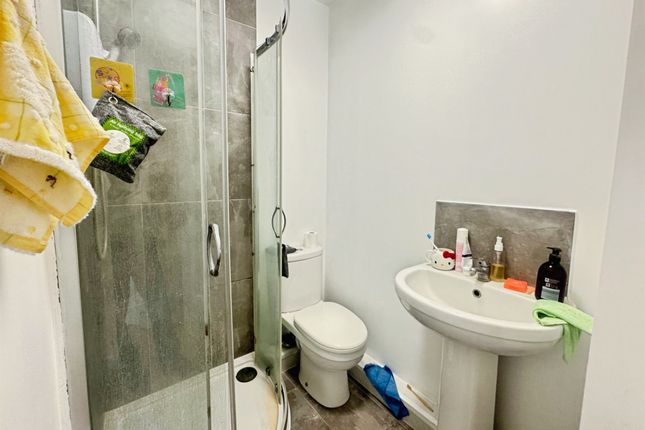 2, Brereton Close, Norwich photo 5