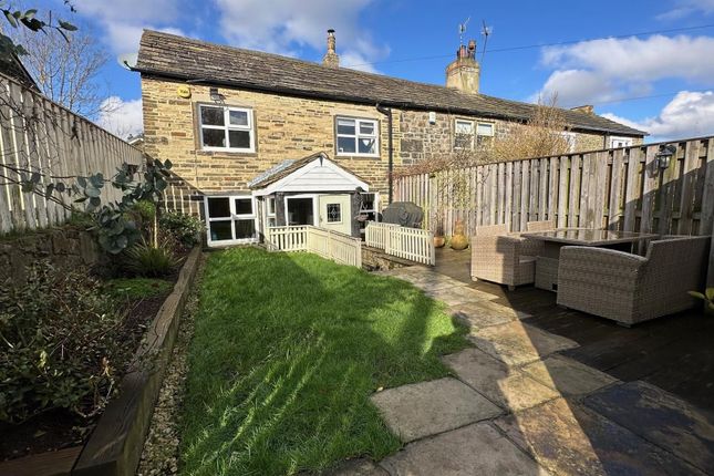 Thumbnail Cottage for sale in Windhill Old Road, Bradford
