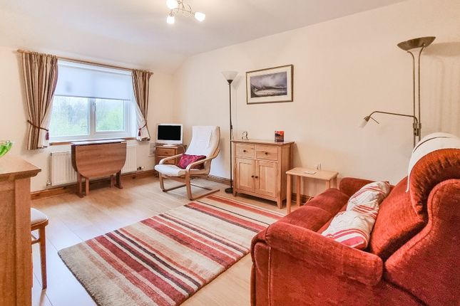 Thumbnail Flat for sale in Station Road, Settle