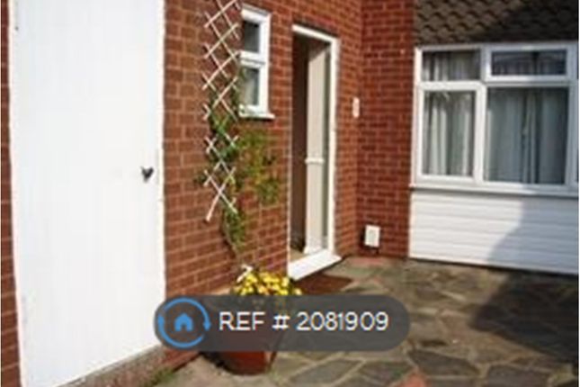 Thumbnail Terraced house to rent in Blakeney Close, Epsom
