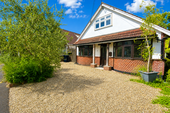 4-bed house on 8 Oakwood Avenue, Brentwood, £700,000