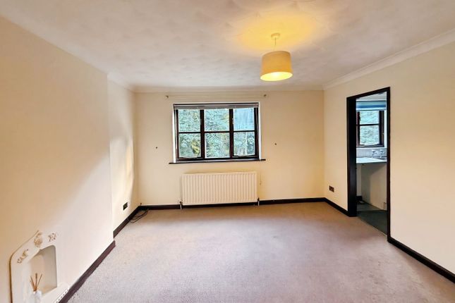 38, Warren Close, Lincs, UK photo 2