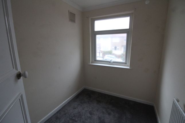 Semi-detached house to rent in Welton Road, Plumstead Common