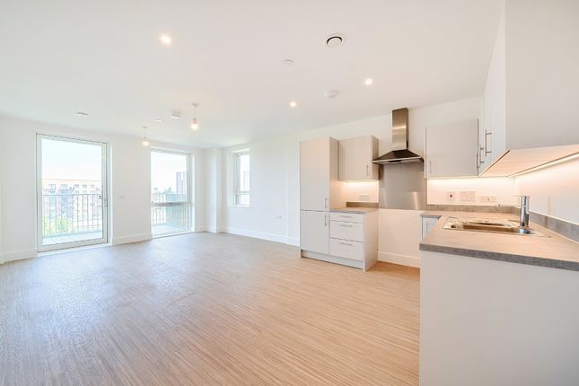 Pipits Place, Barking photo 2