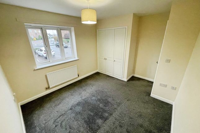 37 Church Bell Sound, Bridgend photo 4