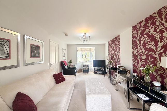 9, Edward Phillipps Road, Loughborough photo 3