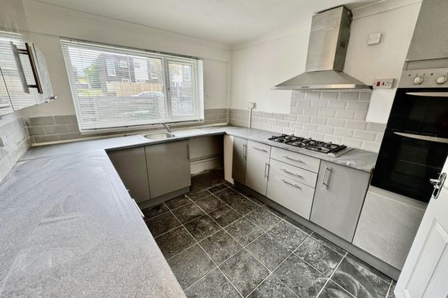 42, St. Leonards Close, Peterlee photo 4