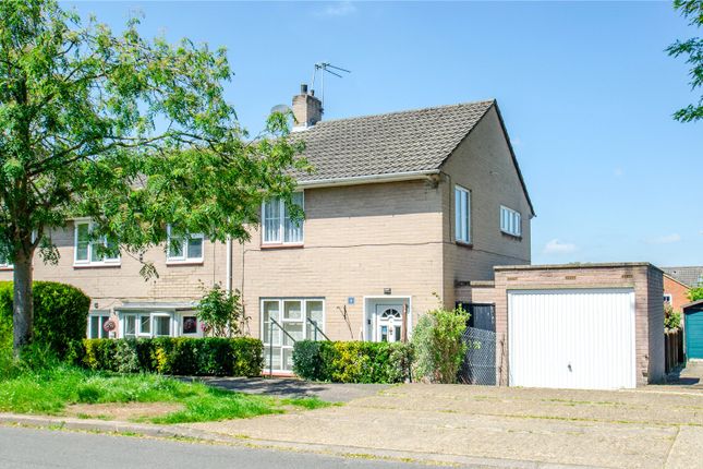 Thumbnail End terrace house for sale in Summer Dale, Welwyn Garden City, Hertfordshire