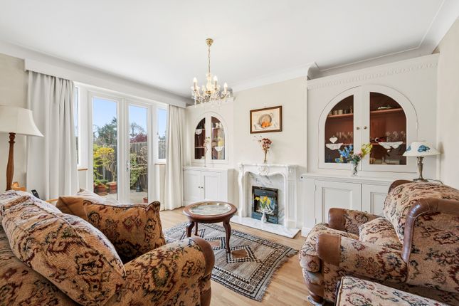 84, Queens Drive, Surbiton photo 3